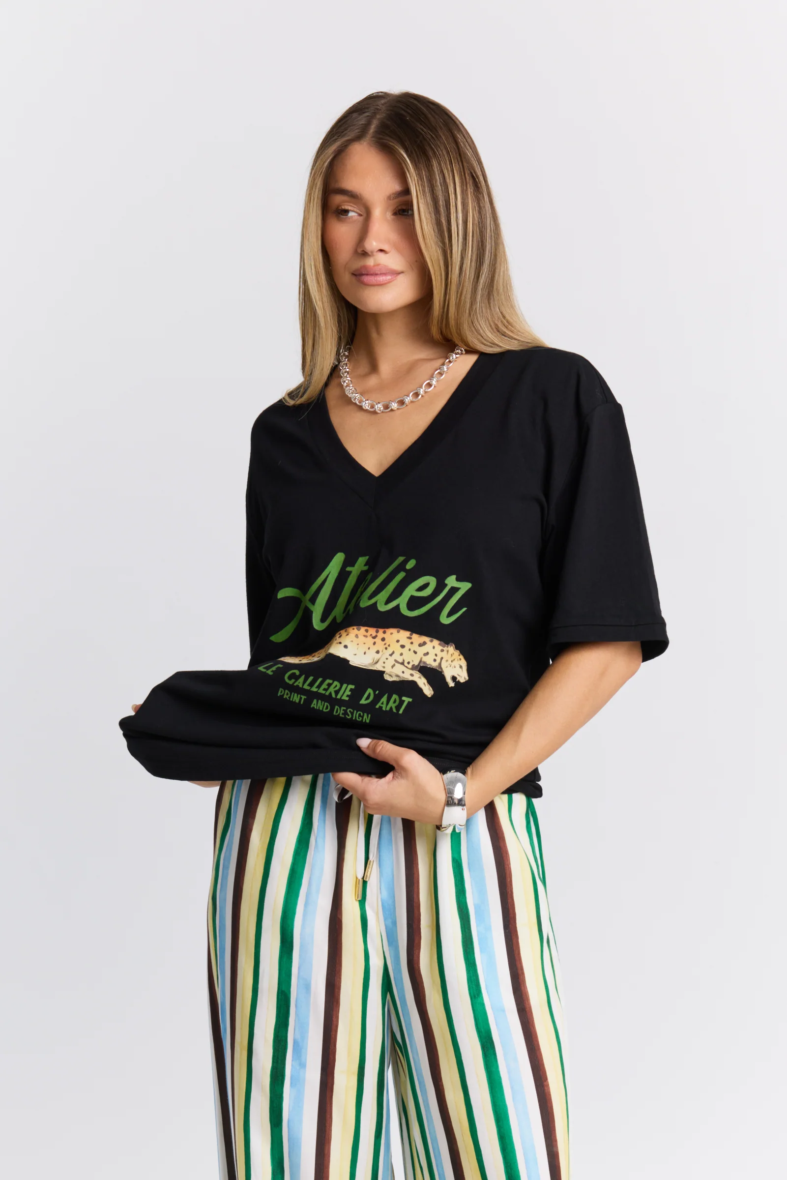 Atelier V-Neck Tee - Image 7