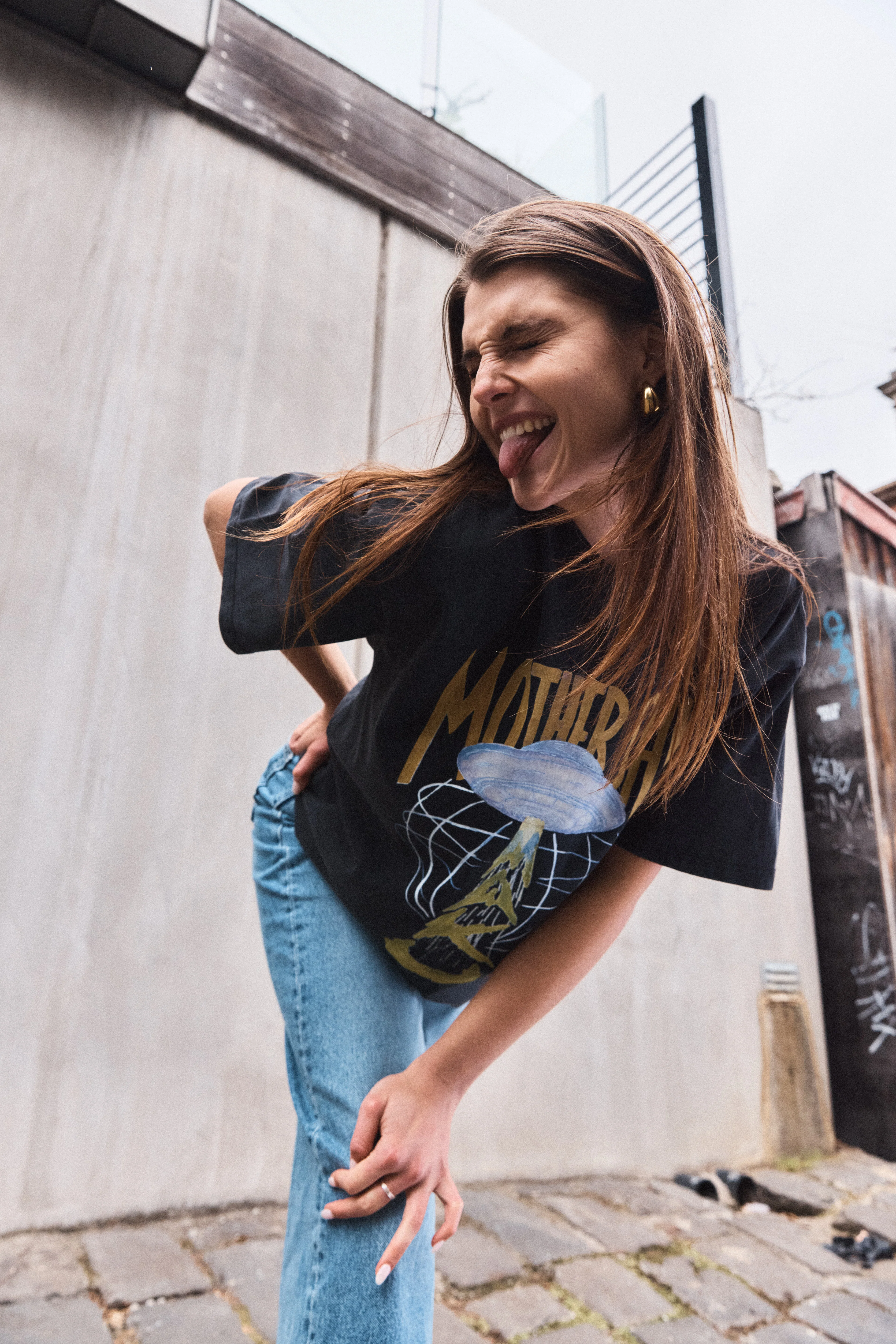 Mothership Oversize Tee - Image 5