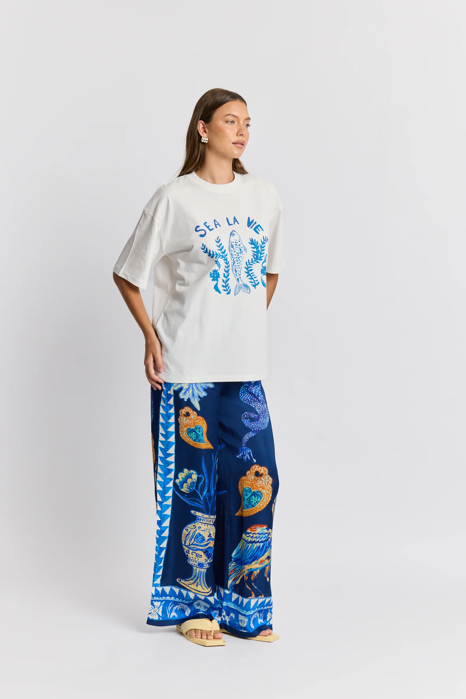 Sea La Vie Oversize Tee - Image 4