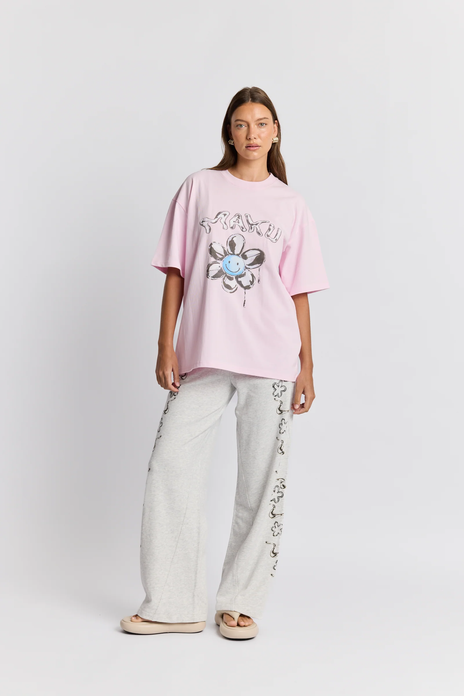 Smiley Flower Oversize Tee - Image 6