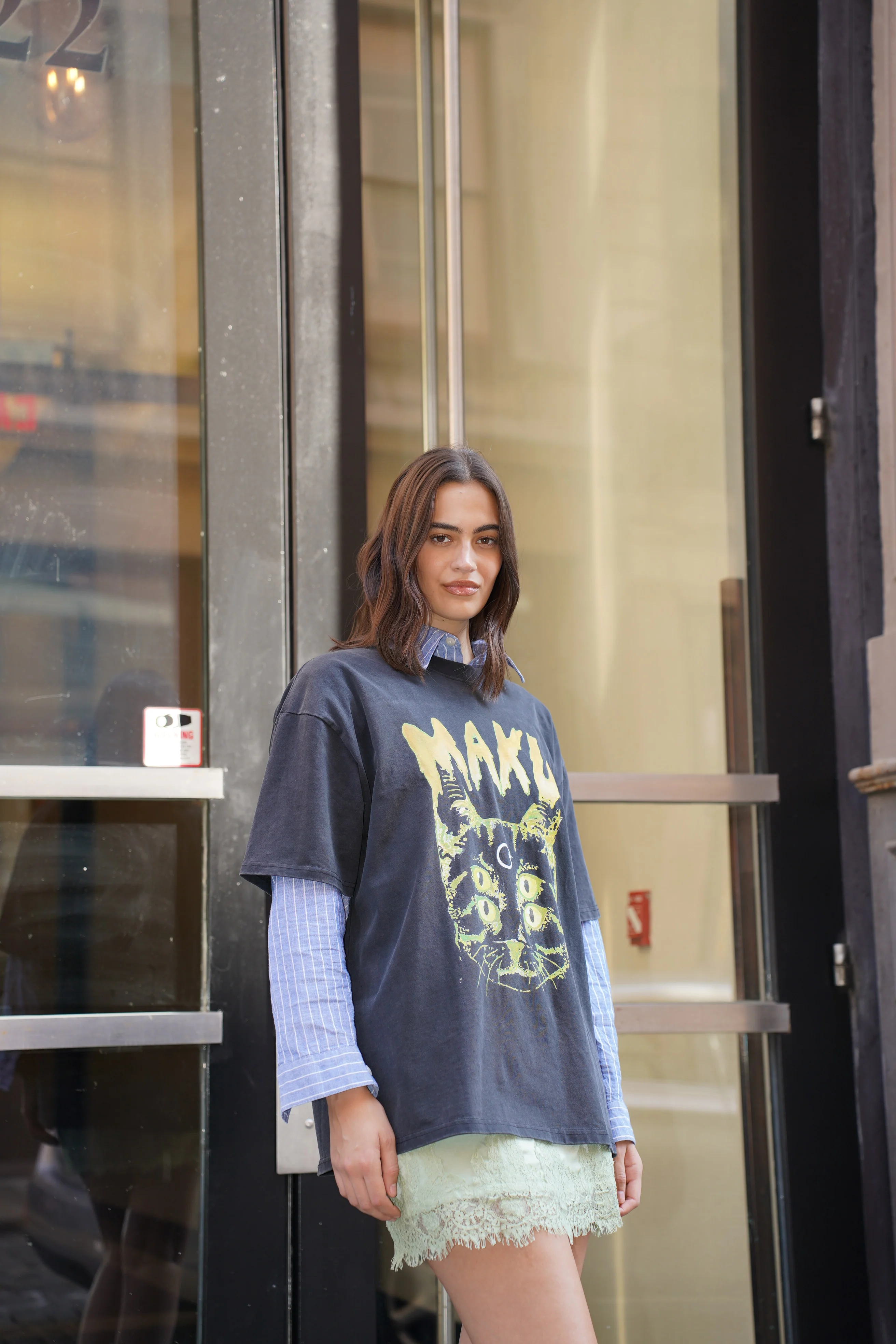 Space Cat Oversize Snow Wash Tee - Image 3