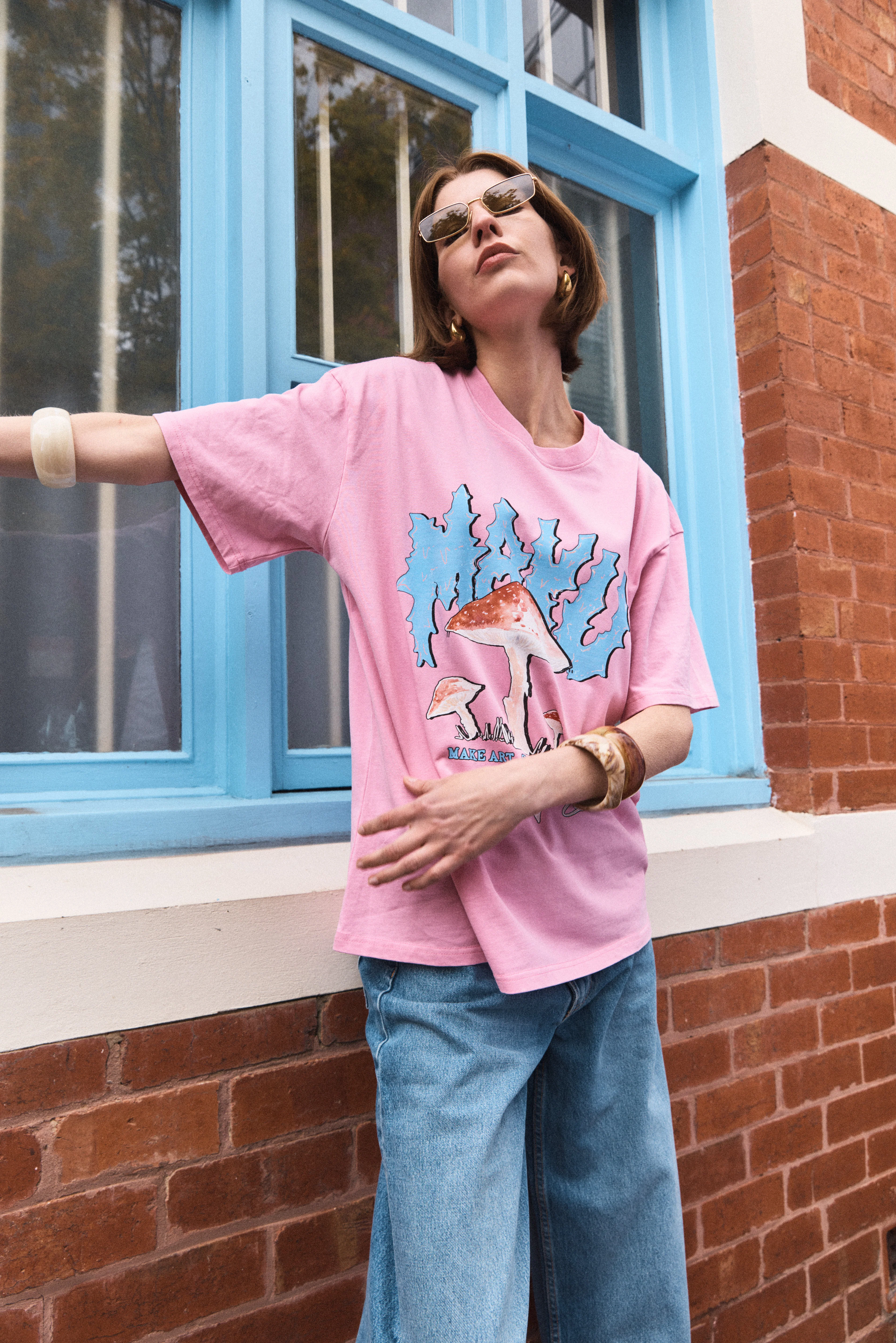 Stay Weird Oversize Tee - Image 4